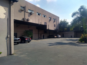 Galpão à Venda, 2.700 m² em Brás - São Paulo