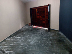 Sobrado com 3 Quartos para Alugar, 90 m² em Itaquera - São Paulo