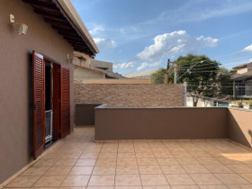 Casa com 2 Quartos à Venda, 176 m² em Jardim Tannus - Jundiaí