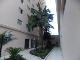 Apartamento com 2 Quartos para Alugar, 60 m² em Mooca - São Paulo