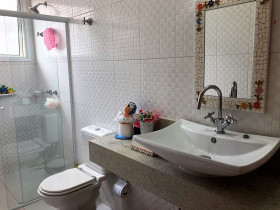 Casa de Condomínio com 4 Quartos à Venda, 585 m² em Chácaras São Carlos - Cotia