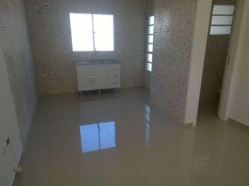 Casa de Condomínio com 2 Quartos à Venda, 77 m² em Taboão - São Roque