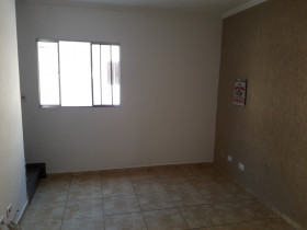 Casa de Condomínio com 2 Quartos à Venda ou Locação, 68 m² em Itaquera - São Paulo