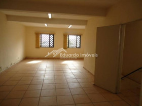 Galpão para Alugar, 262 m² em Vila Anastácio - São Paulo