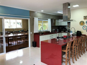 Casa de Condomínio com 4 Quartos à Venda, 585 m² em Chácaras São Carlos - Cotia