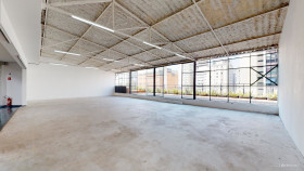 Sala Comercial à Venda ou Locação, 1.084 m² em Cerqueira César - São Paulo