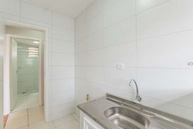 Apartamento com 1 Quarto para Alugar, 32 m² em Vila Buarque - São Paulo