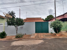 Casa com 2 Quartos à Venda, 115 m² em Vila São Jorge - Ituverava