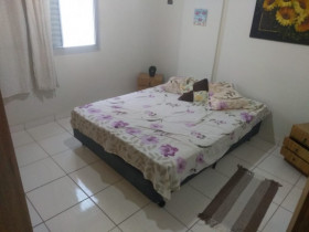 Apartamento com 2 Quartos à Venda, 70 m² em Caiçara - Praia Grande