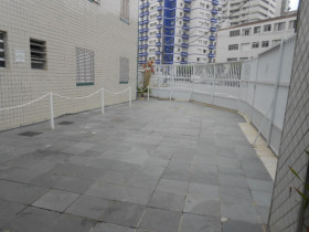 Kitnet com 1 Quarto à Venda, 32 m² em Caiçara - Praia Grande