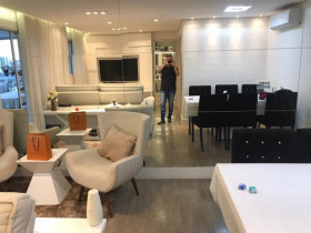Apartamento com 2 Quartos à Venda, 82 m² em Chácara Inglesa - São Paulo