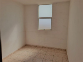 Apartamento com 2 Quartos à Venda, 58 m² em Conjunto Residencial José Bonifácio - São Paulo