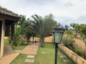 Casa de Condomínio com 3 Quartos à Venda, 213 m² em Guaxinduva - Atibaia