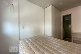 Studio com 1 Quarto para Alugar, 40 m² em Jardim Ampliação - São Paulo