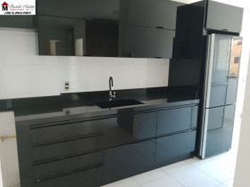 Apartamento com 3 Quartos à Venda,  em Pinheirinho - Criciúma