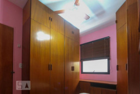 Apartamento com 2 Quartos para Alugar, 48 m² em Pinheiros - São Paulo