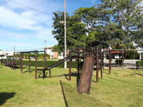 Casa de Condomínio com 4 Quartos para Alugar, 360 m² em Parque das Nações - Parnamirim
