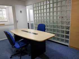 Sala Comercial para Alugar, 120 m² em Pinheiros - São Paulo