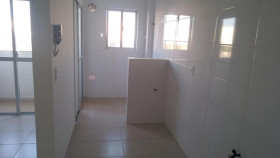 Apartamento com 3 Quartos à Venda,  em Pinheirinho - Criciúma