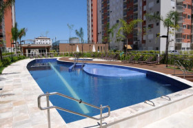 Apartamento com 2 Quartos à Venda,  em Anil - Rio de Janeiro