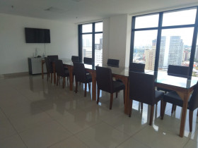 Sala Comercial à Venda ou Locação, 35 m² em Centro - Osasco