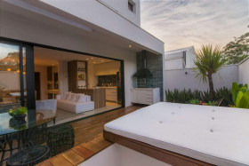 Casa de Condomínio com 3 Quartos à Venda, 152 m² em Tanquinho - Santana De Parnaíba