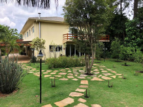 Casa de Condomínio com 4 Quartos à Venda, 585 m² em Chácaras São Carlos - Cotia
