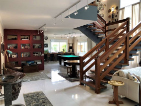 Casa de Condomínio com 4 Quartos à Venda, 585 m² em Chácaras São Carlos - Cotia