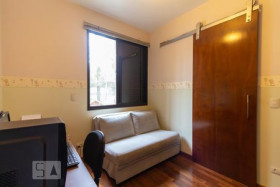 Apartamento com 2 Quartos para Alugar, 100 m² em Jardim Ampliação - São Paulo