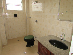 Apartamento com 2 Quartos à Venda, 100 m² em José Menino - Santos