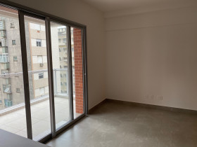 Apartamento com 1 Quarto à Venda, 46 m² em Boqueirão - Santos