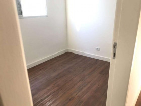 Sobrado com 3 Quartos à Venda, 180 m² em Jardim Das Indústrias - São José Dos Campos