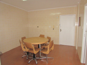 Apartamento com 2 Quartos à Venda, 100 m² em José Menino - Santos