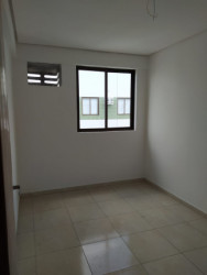 Apartamento com 2 Quartos à Venda, 54 m² em Várzea - Recife