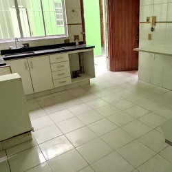 Casa com 4 Quartos à Venda ou Locação, 205 m² em Jardim Ipanema (zona Sul) - São Paulo