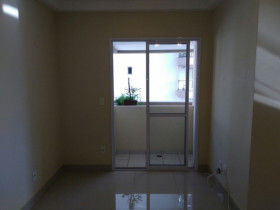 Apartamento com 3 Quartos para Alugar, 61 m² em Vila Pompéia - São Paulo
