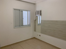 Apartamento com 3 Quartos à Venda, 98 m² em José Menino - Santos