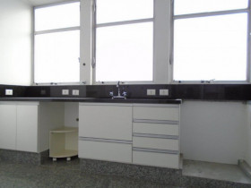 Apartamento com 3 Quartos para Alugar, 234 m² em Santa Cecília - São Paulo