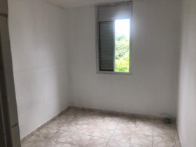 Apartamento com 2 Quartos à Venda, 57 m² em Conjunto Residencial José Bonifácio - São Paulo