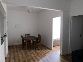 Apartamento com 2 Quartos à Venda, 60 m² em Gonzaga - Santos
