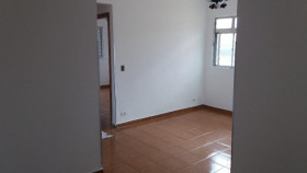 Apartamento com 2 Quartos à Venda, 67 m² em Saboó - Santos