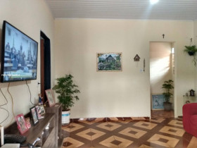 Casa com 2 Quartos à Venda, 115 m² em Vila São Jorge - Ituverava