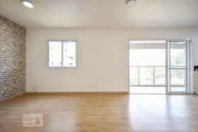 Apartamento com 2 Quartos à Venda ou Locação, 84 m² em Vila Andrade - São Paulo