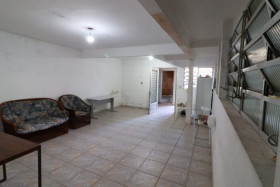 Sobrado com 4 Quartos à Venda, 250 m² em Planalto Paulista - São Paulo