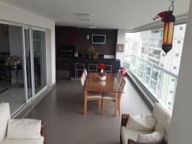 Apartamento com 4 Quartos à Venda, 202 m² em água Branca - São Paulo