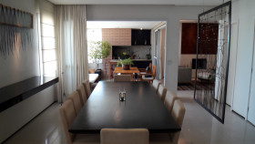 Apartamento com 3 Quartos à Venda, 248 m² em Vila Suzana - São Paulo