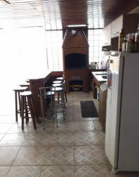Casa com 3 Quartos à Venda, 280 m² em Limoeiro - São Paulo