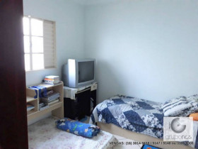 Casa com 2 Quartos à Venda, 190 m² em Jardim Residencial Silvestre - Araraquara