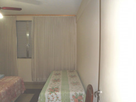 Apartamento com 2 Quartos à Venda ou Locação, 67 m² em Gonzaga - Santos