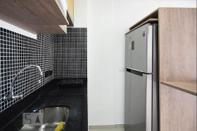 Apartamento com 1 Quarto para Alugar, 40 m² em Jardim Ampliação - São Paulo